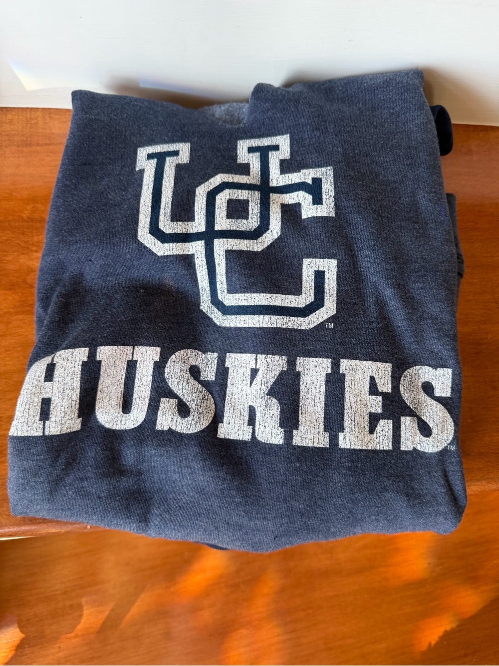 Original Retro Brand Huskies Crewneck Sweatshirt - Navy Blue with White Print